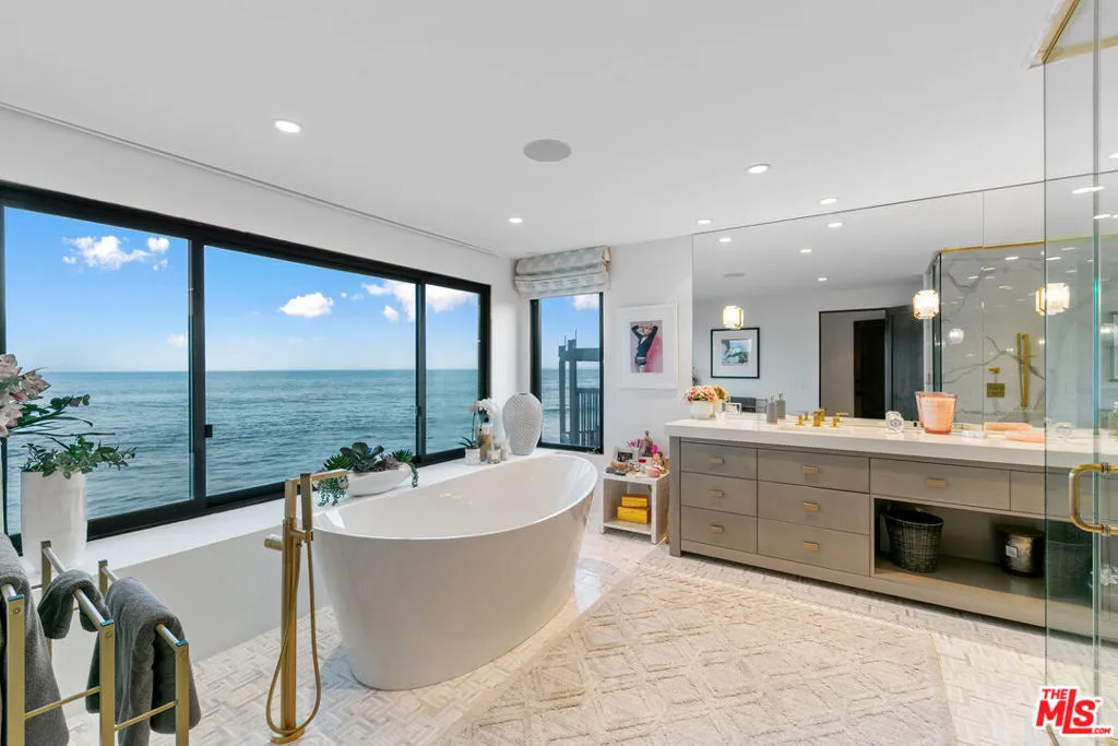 24146 Malibu Road, Malibu, California 90265 home-pic-9